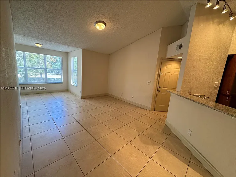 417 Vista Isles Dr #2324 — Photo 6