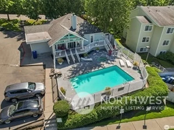 975 Aberdeen Avenue NE #K302, Renton, WA 98056