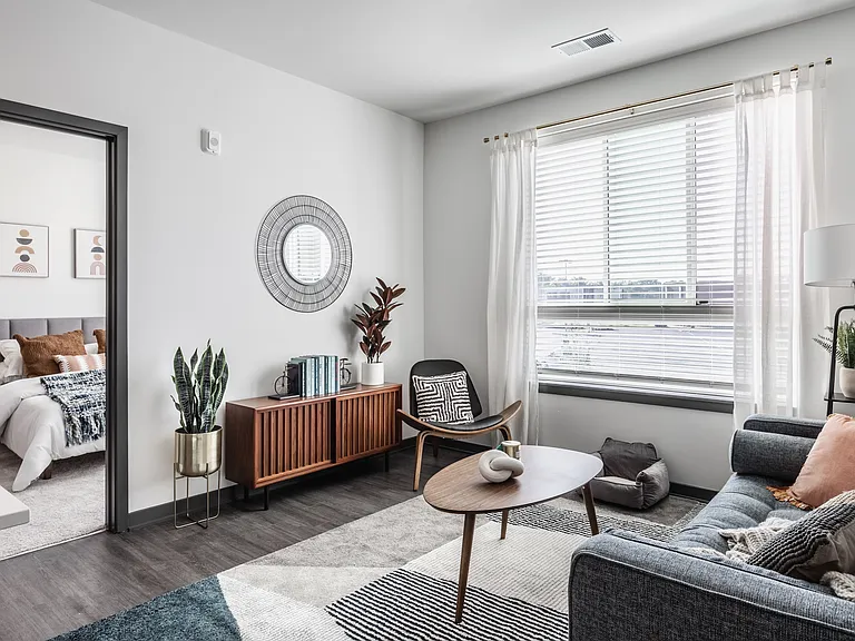 AYR Apartments — Photo 14
