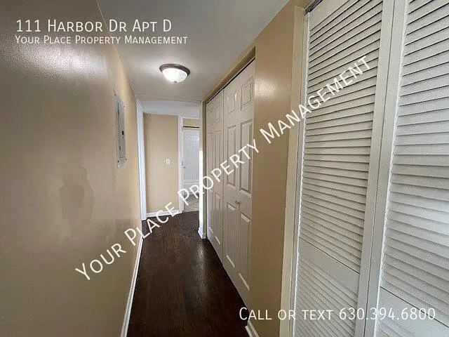 111 Harbor Dr #D — Photo 7