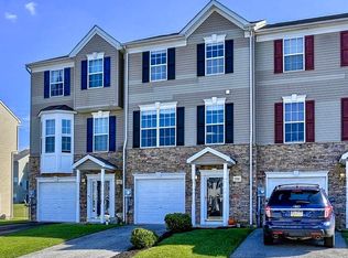 3596 Armory Ln, York, PA 17408