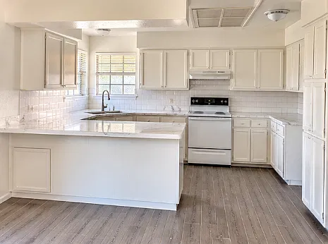 3 bed, 1671 sqft, $2,100 — Photo 4