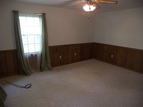 5th image of 116 Woodland Acres