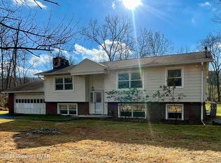 7534 Cherry Valley Rd, Stroudsburg, PA 18360
