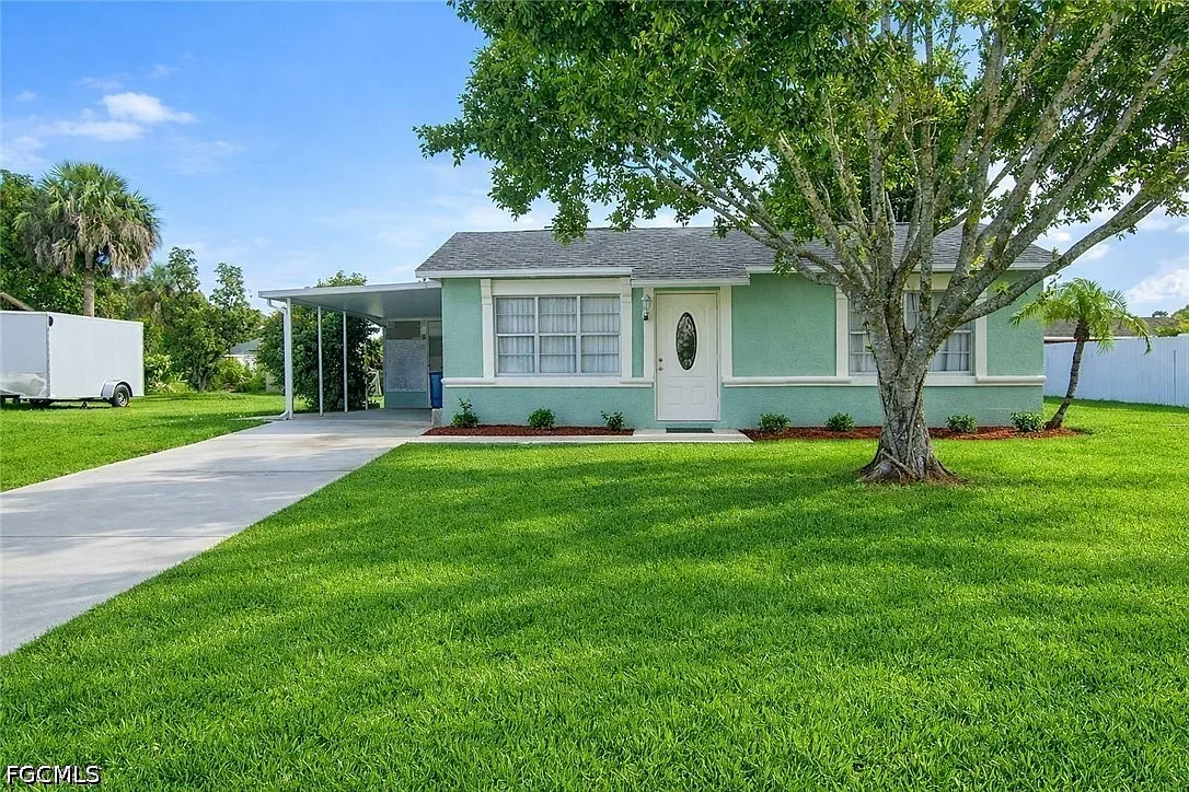 1 bed, 1.0 bath, 619 sqft, $1,300 — Photo 2