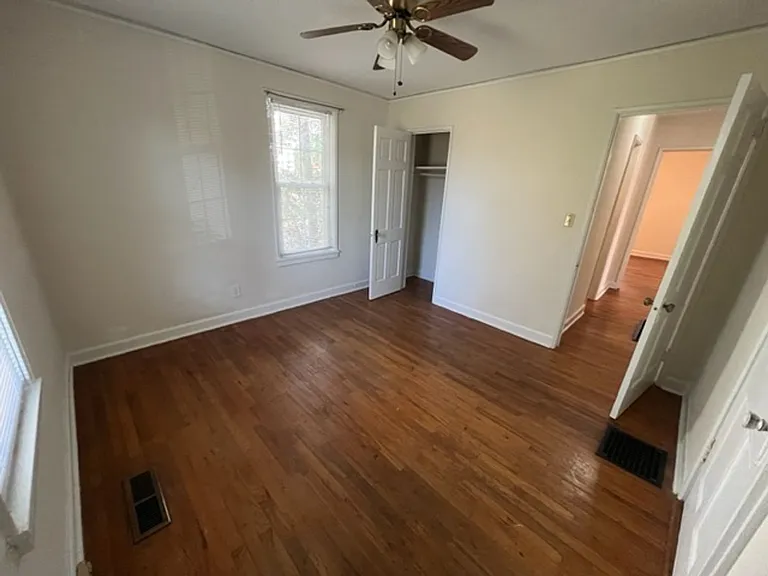 155 Greenwood Dr — Photo 9