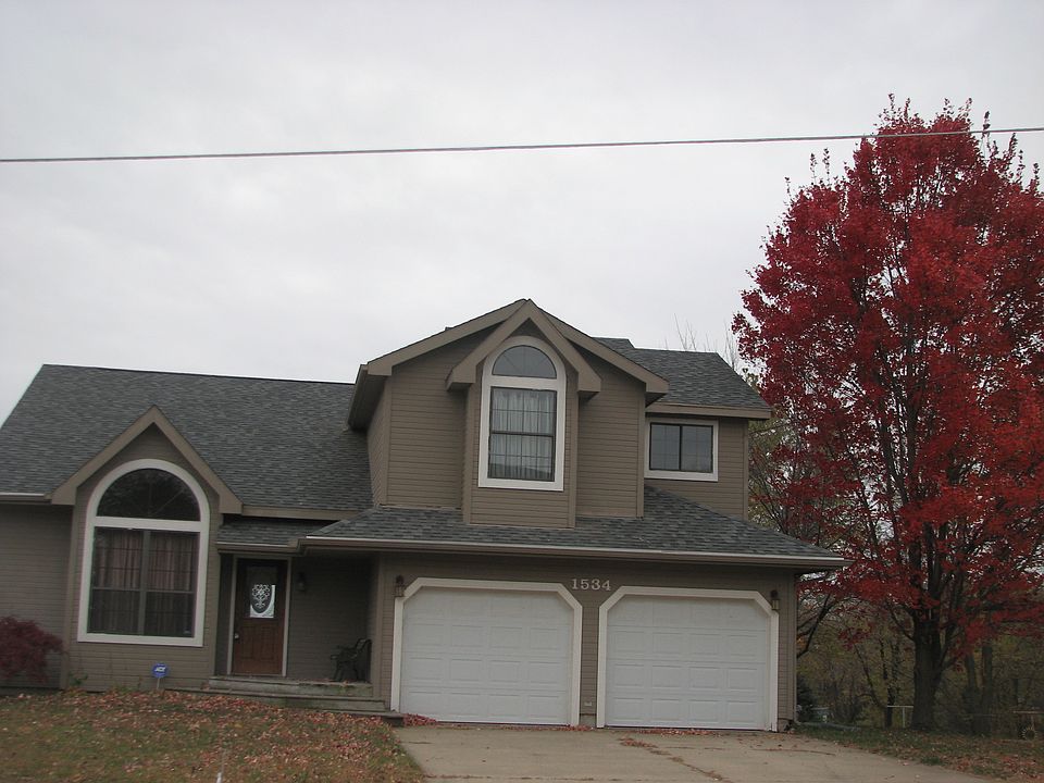 Freshly painted family home!