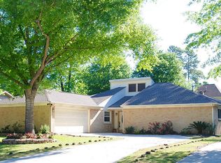 28614 Cedarwood Dr, Shenandoah, TX 77381