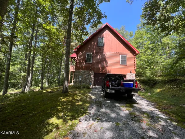 113 Boone Dr, Middlesboro, KY 40965