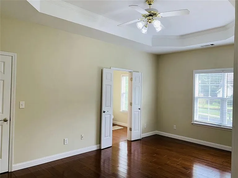 5365 Derby Chase Ct — Photo 15