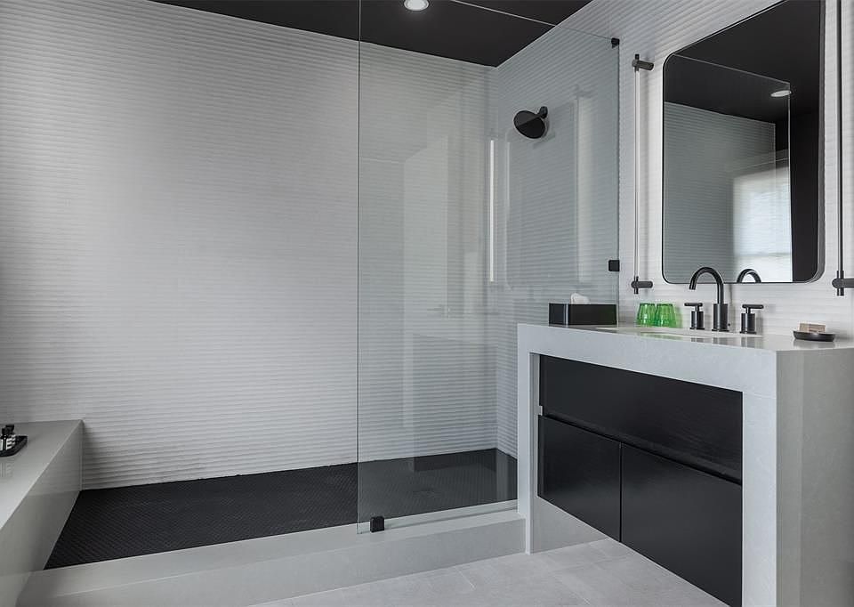 1st image of 3416 Yoakum Blvd #8