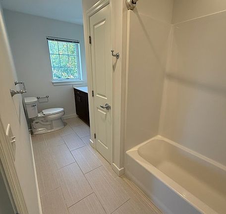 3rd image of 11 Alder St #4-2D