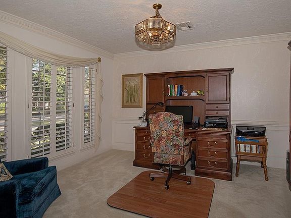 5th image of 12123 Moorcreek Dr