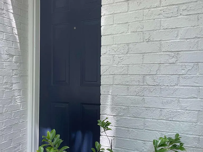 1162 Village Ct SE — Photo 2