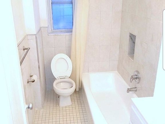5th image of 416 W 205th St APT 2A