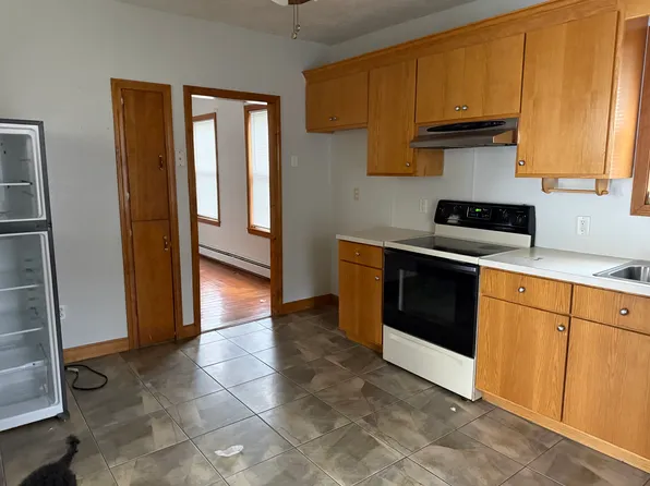 (undisclosed Address), Milford, MA 01757