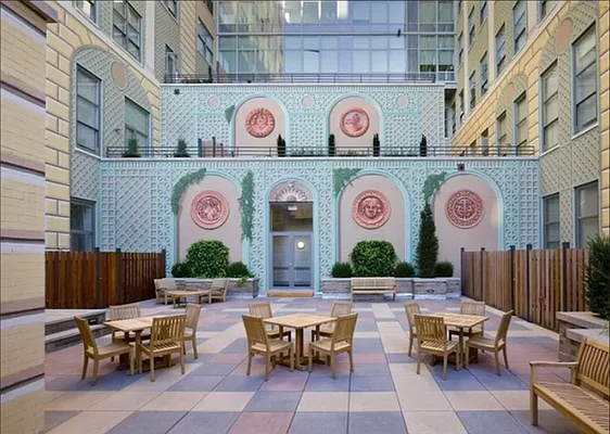 Rented by Compass | media 19