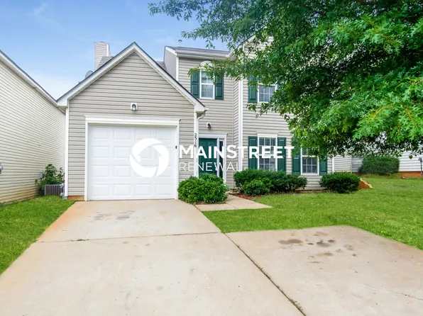 2516 Reid Oaks Dr, Charlotte, NC 28208