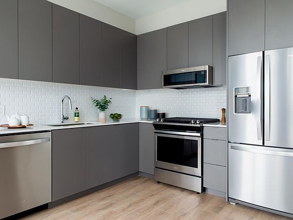 3rd image of 45 W Superior St #1101
