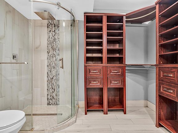 2nd image of 2851 N Oakland Forest Dr APT 111