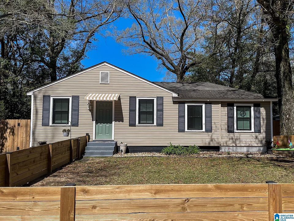 2nd image of 5208 Border Dr S