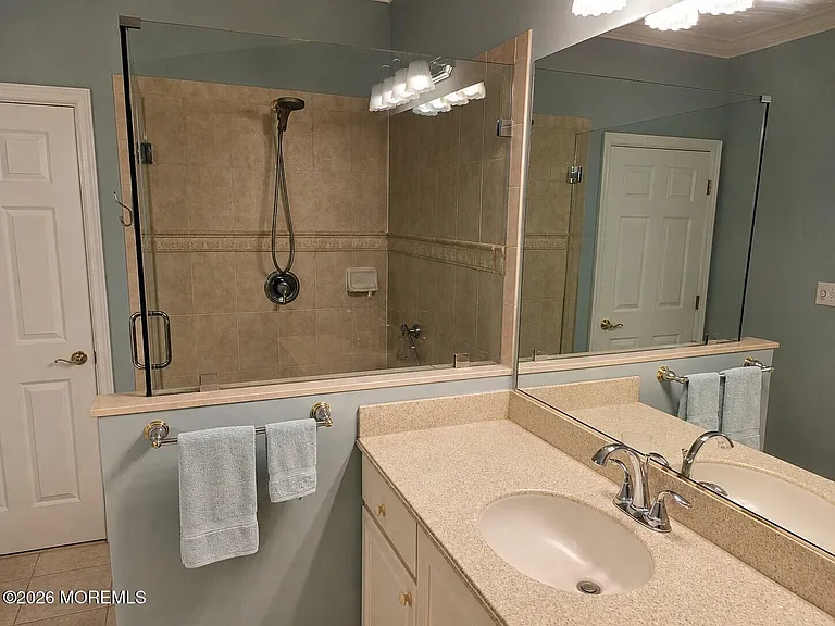 33 Cooper Ave #207 — Photo 12