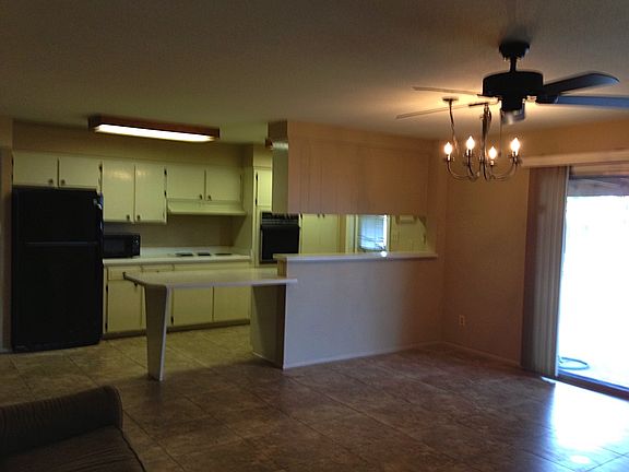 Kitchen/Family Room