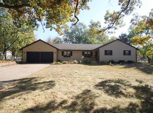 909 N Prospect St, Rockford, IL 61107