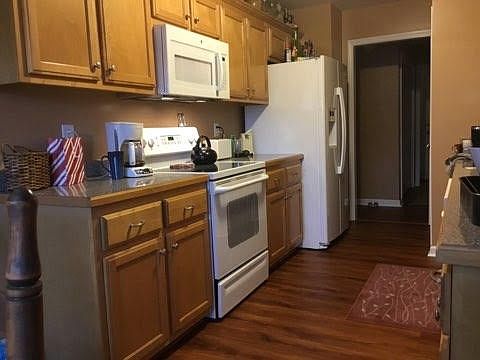 2nd image of 3712 S Naples Ct