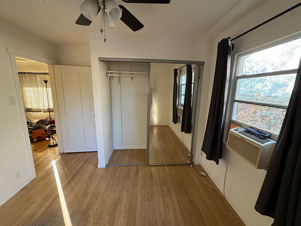 2nd image of 7432 Milwood Ave