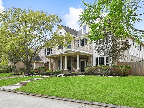 4th image of 6115 Country Falls Ln
