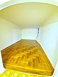 Rented by Smart NY Realty LLC