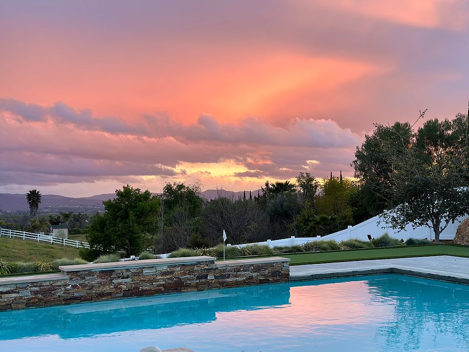 Always incredible sunsets and views to enjoy.