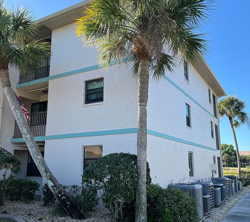 1st image of 175 Kings Hwy Building 10