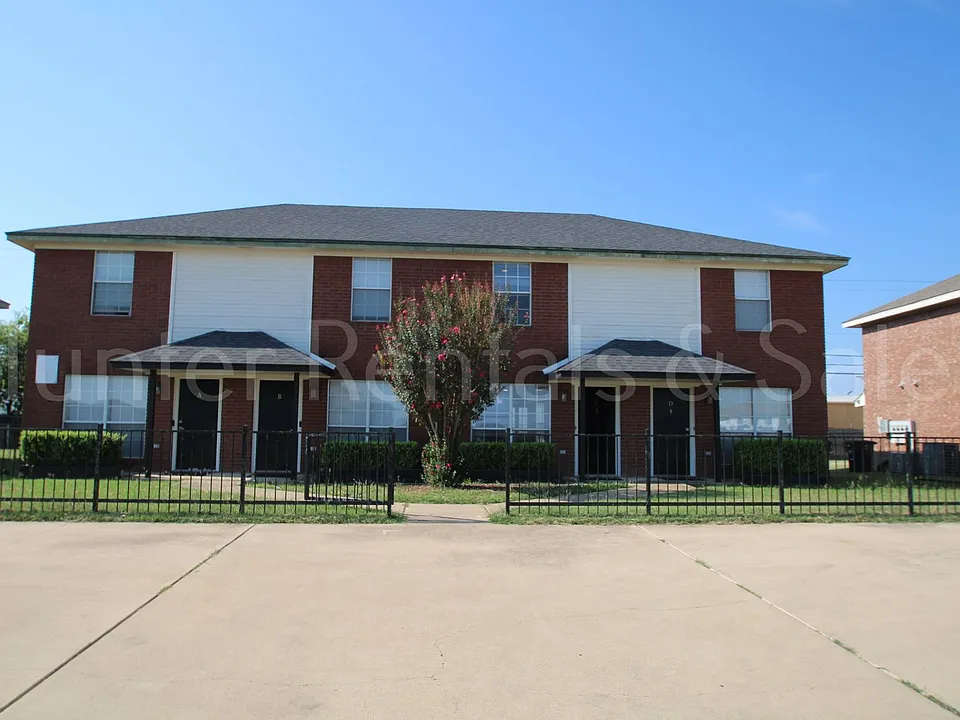 3802C Gus Dr