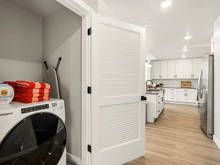 Laundry Room Cabinet