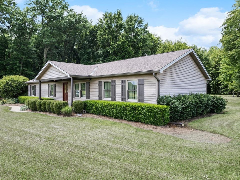 13269 Locust Ridge New Harm Rd, Williamsburg, OH 45176 | Zillow