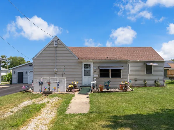 1038 Catherine St, Ottawa, IL 61350