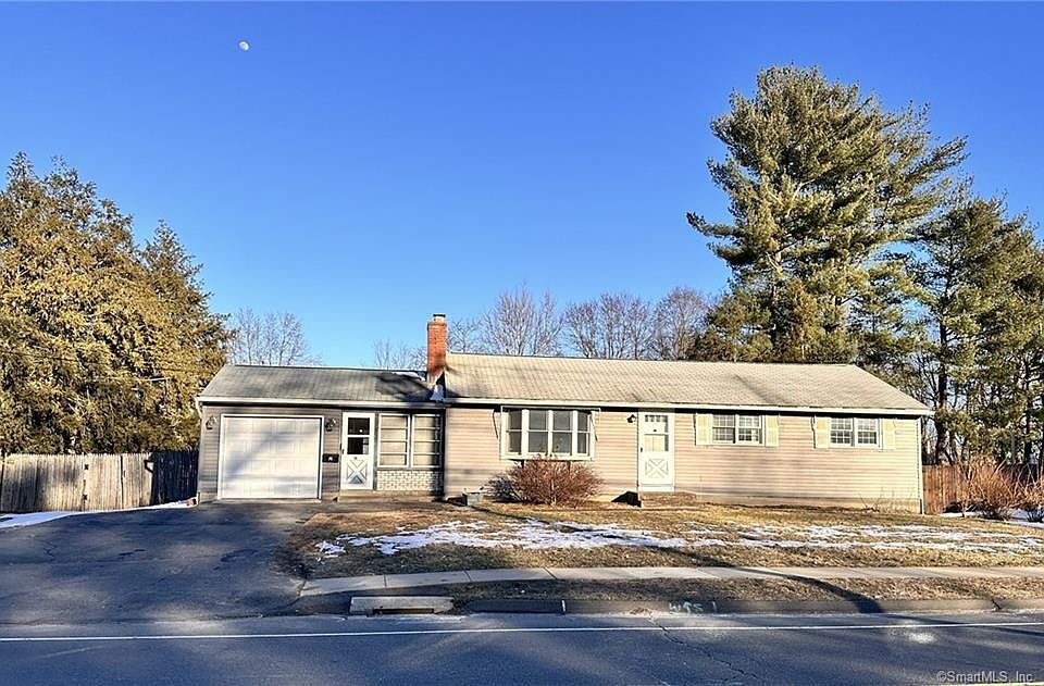 77 Raffia Rd, Enfield, CT 06082 Zillow