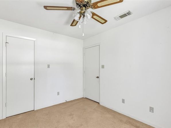 70 Fern View Ct, Coldspring, TX 77331