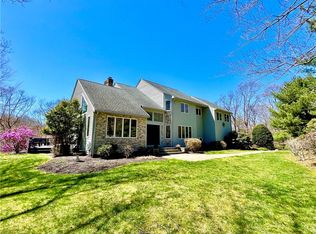 10 River Run, East Greenwich, RI 02818
