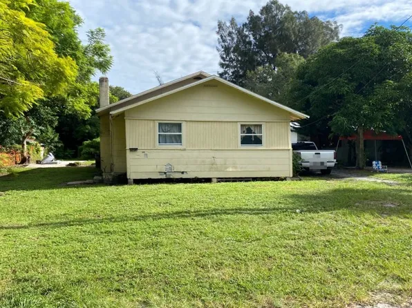 1208 Ormond Ave, Fort Pierce, FL 34950
