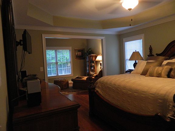 Master Bedroom, Reading Room