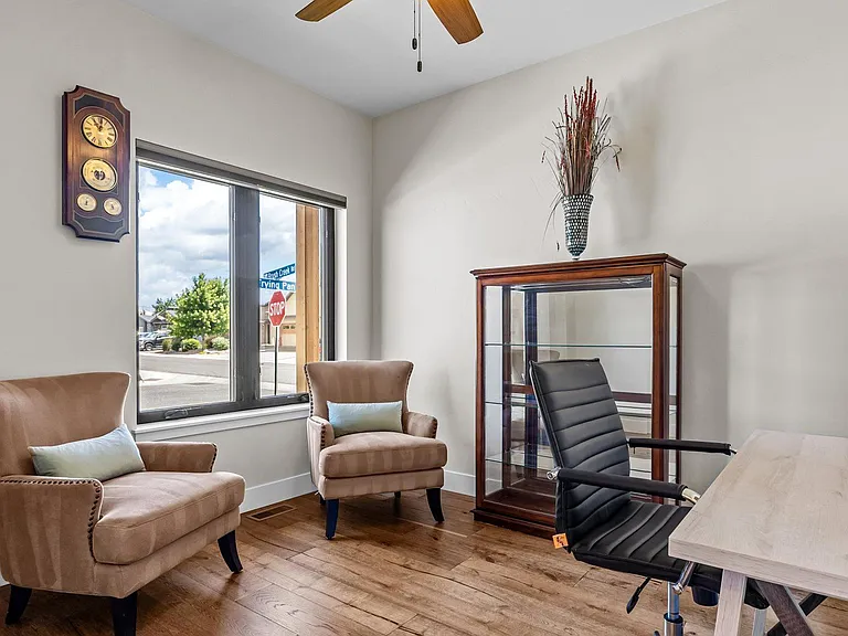 2545 Fryingpan Dr — Photo 31