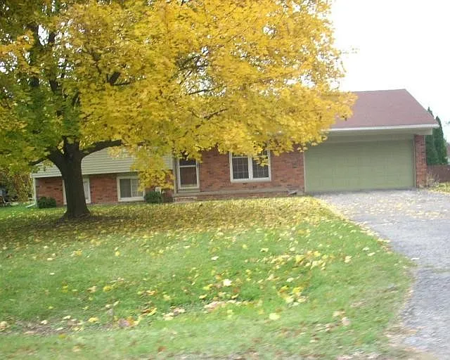 7699 McClements Rd photo 1