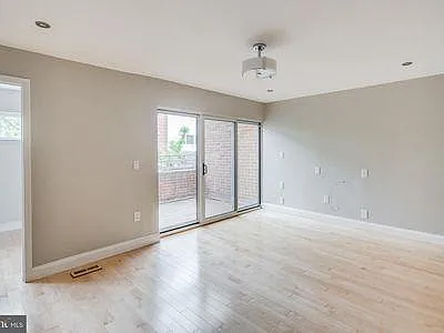 703 South St #A — Photo 3