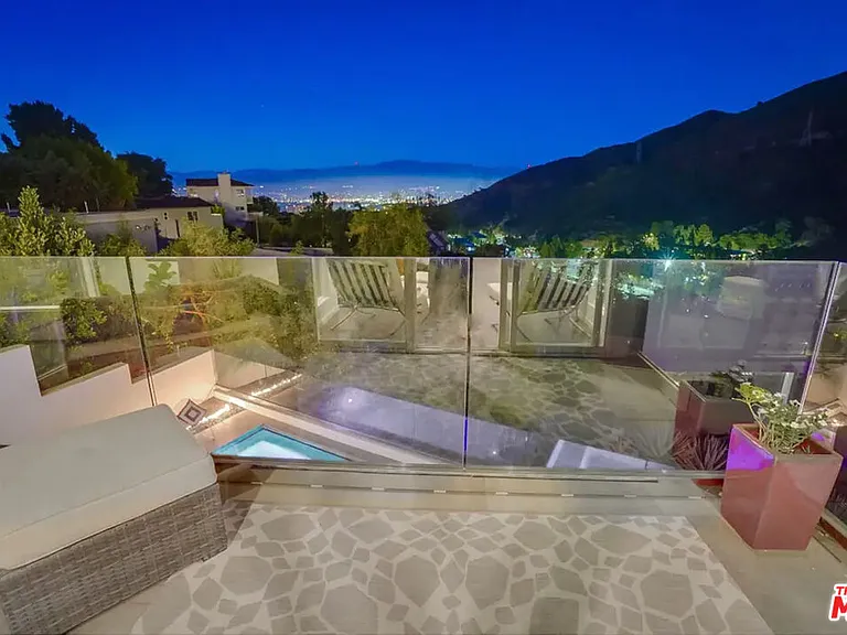 3437 Troy Dr — Photo 62
