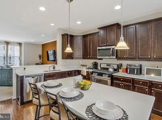 207 Gunther Pl, Glen Burnie, MD 21060