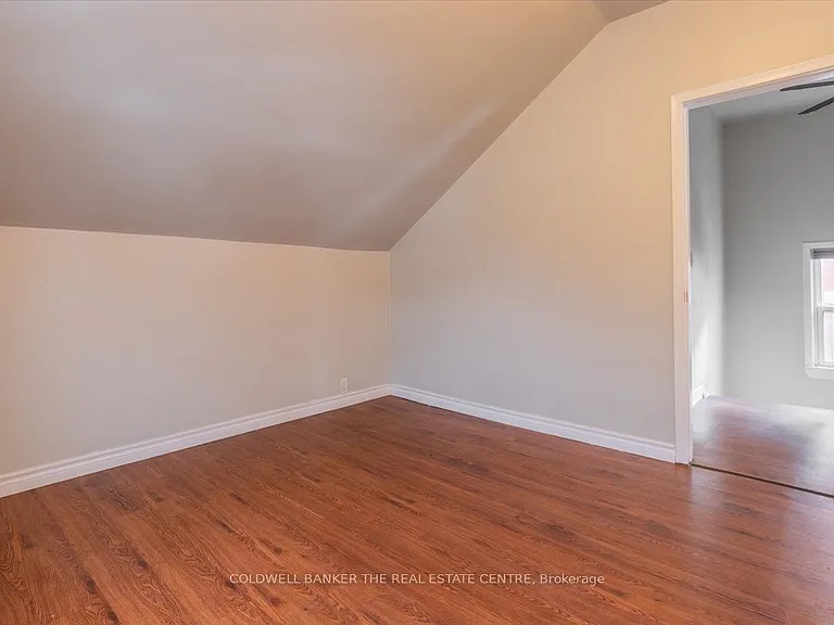 24 Maple St — Photo 41