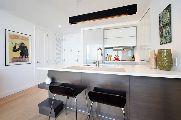 Rented by Compass | media 26